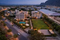 Hillcrest Hotel and Resort