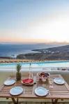 ReGenesis Villas - Mountain View