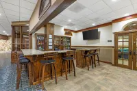 Best Western Plus Wooster Hotel  Conference Center