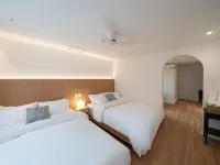 Hotel Whooahan Suyu Hotels near Bukhansan National Park