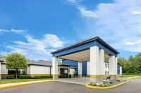 City Express by Marriott Petoskey Harbor Springs - 2-Star