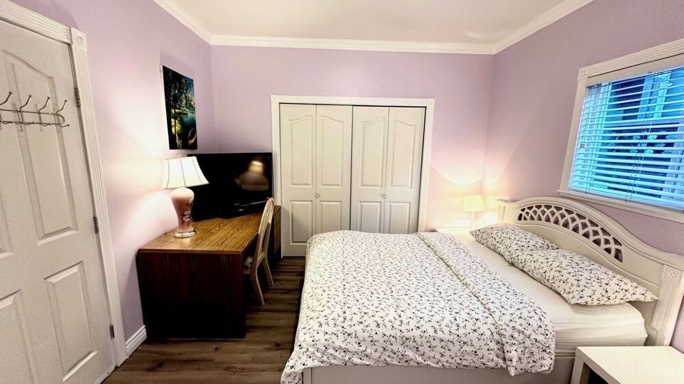 Sunny Home in White Rock Resort