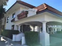 Hawthorne Plaza Inn Near LAX - Wifi