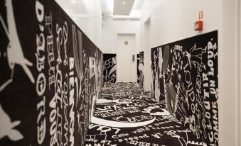 Tristar Hotel - Housity
