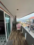 Toonja Koh Larn - balcony
