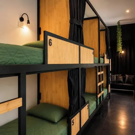 Smith & Appy Backpackers Hostel