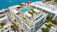 Global Rent Apart - Costa Hollywood - Rooftop Pools