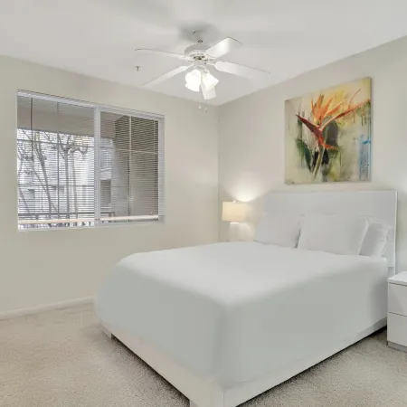 Global Luxury Suites at Town Center