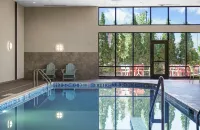 Home2 Suites by Hilton - Milwaukee Airport - Uima-altaat