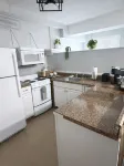 Historic Downtown Studio Walk to Wvu & Dining - Kitchens