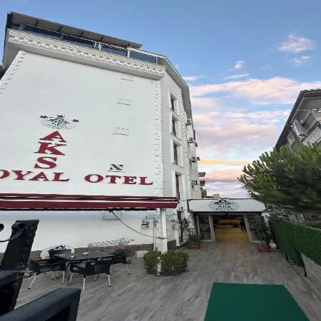 AKS Royal Otel