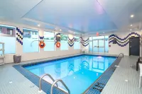 Sandman Hotel & Suites Regina - piscina