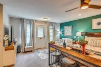 Studio Near Speedway W/ev-l2 Deck,Fireplace,Cal-k - 3-Star