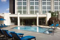 Atlanta Marriott Perimeter Center - Swimmingpools