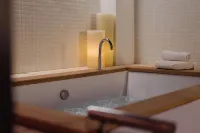 Hotel Miró - Hot Tub