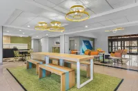 Spark by Hilton Winchester - 2 estrellas