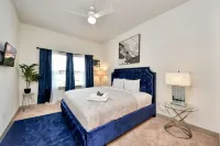 Family-Friendly Houston Apartment: Game Room, Pool & King Beds! - Condos