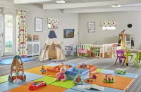 Moonfleet Manor - A Luxury Family Hotel - Parking