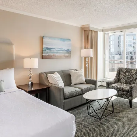 Chateau Victoria Hotel & Suites