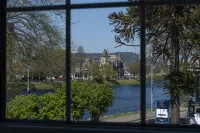 The Glenmoriston Townhouse Hotel - parking