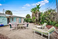 Sea Turtle Bungalow Just 200 Ft to the Beach - 3-Star