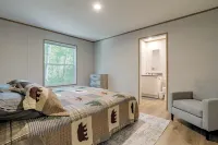 Brand New! Peaceful Wooded Retreat in Holcombe! - 2-Star