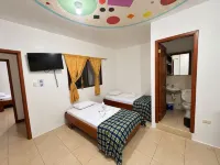 Hostal El Pinzón - Hostels