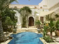 Riad Dar El Caid Palais Siecle XIV - Pools