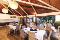 Oaks Cable Beach Resort - 4-Star
