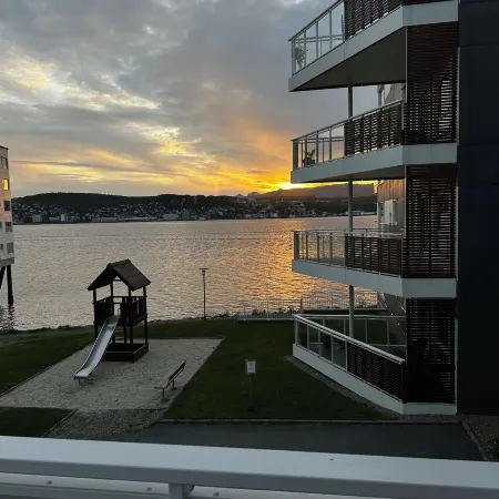 Tromso 3-bed Apt, Sleeps 5 With Parking
