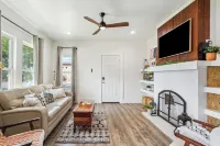Stay Downtown Waco! Close to Magnolia, Baylor, Cameron Park - Homestays