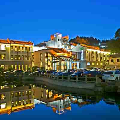 九華山聚龍大酒店 Hotel Exterior