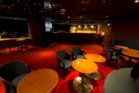 Okinawa Grand Mer Resort - bar