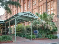 Hampton Inn & Suites New Orleans-Convention Center Hotels near Treme