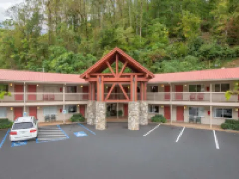 Econo Lodge Cherokee Near River Park Hotels in Cherokee