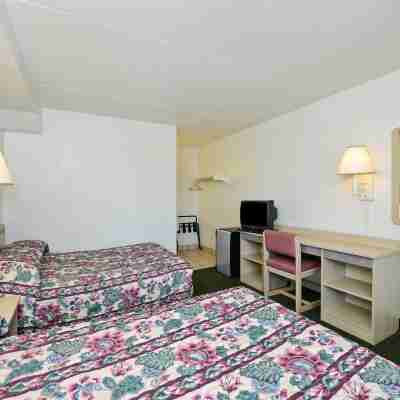 Americas Best Value Inn Battle Creek Rooms