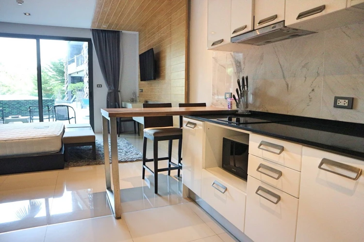 รูปภาพของEmerald 215 - Studio with Balcony and Shared Pool