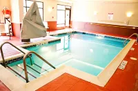 Hampton Inn Doylestown - Pools