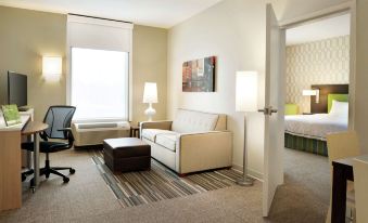 Home2 Suites by Hilton Milwaukee Brookfield