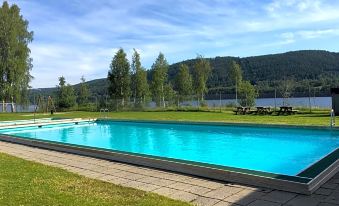 Hammarstrands Camping, Stugby Och Fiske