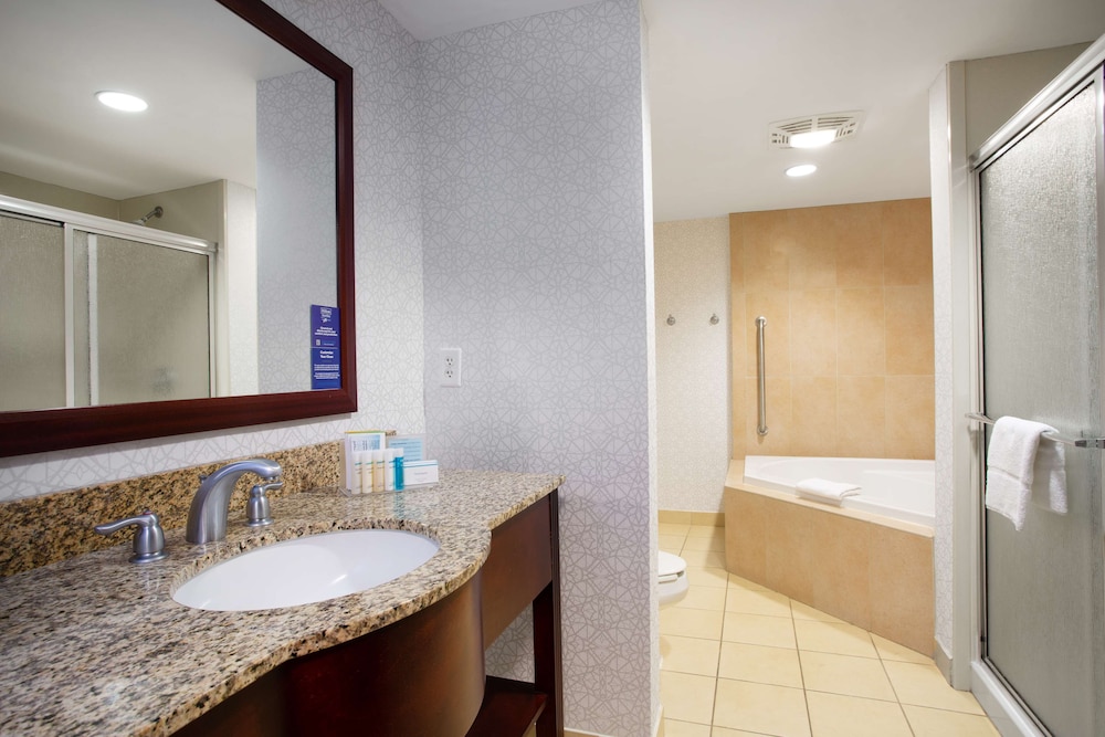 Hampton Inn Watertown