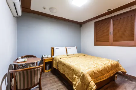 Guri Miz Отели в г. Кури