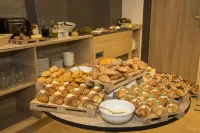 Ivy Hotel - Adults Only - breakfast