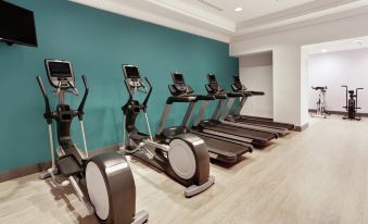 5. Hilton G..