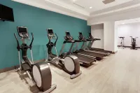 Hilton Garden Inn Chicago North Shore/Evanston Hotels in Skokie