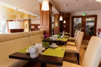 SensCity Hotel Berlin Spandau Hotels in Seeburg