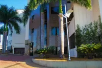 London Hotel Londrina Hotels in Лондрина