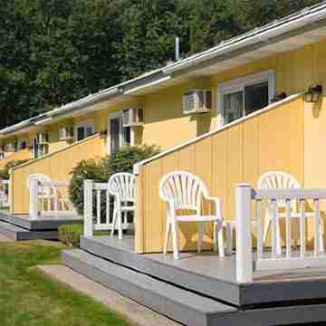 Colonel Williams Resort and Suites Hotel Exterior