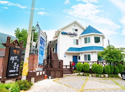 거제도 레브드몽돌펜션