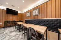 Mari Hotel